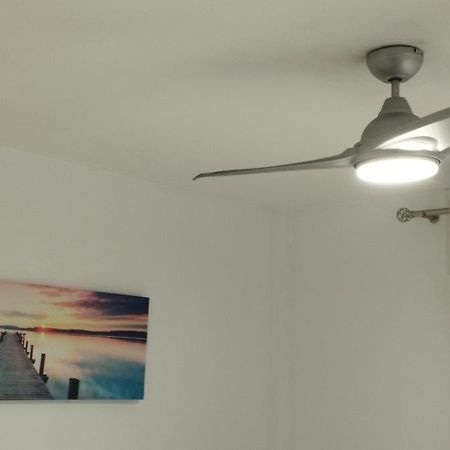 Atico Primer Linea De Mar Con Piscina En Ebrehogar Sant Carles De La Rapita Ngoại thất bức ảnh