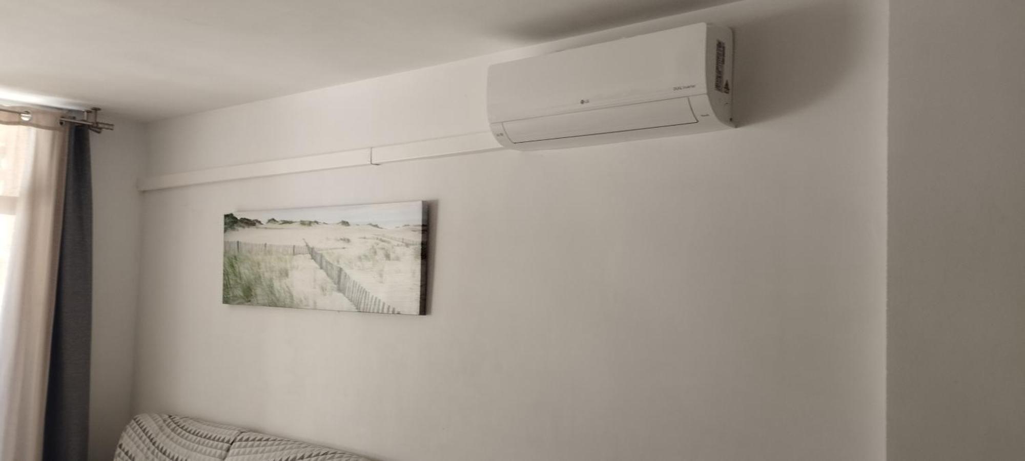Atico Primer Linea De Mar Con Piscina En Ebrehogar Sant Carles De La Rapita Ngoại thất bức ảnh