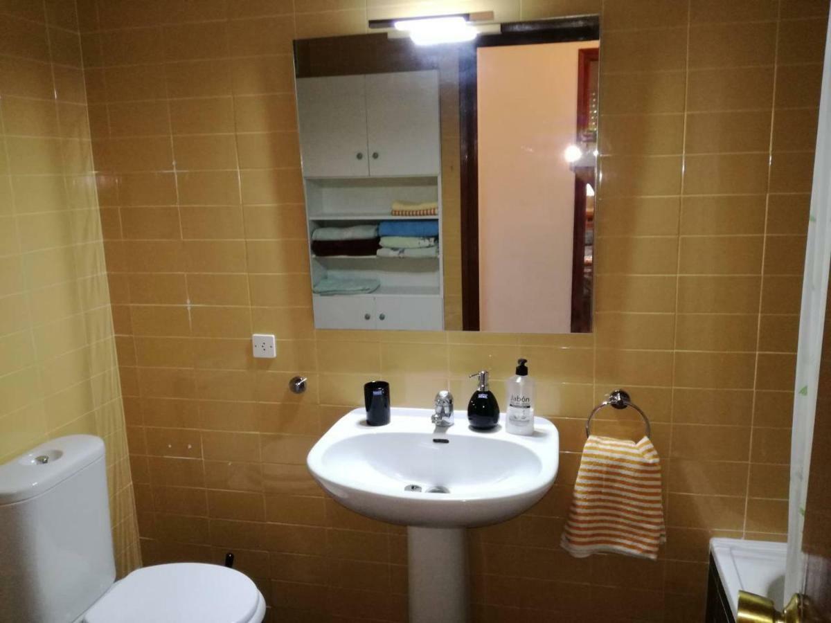 Atico Primer Linea De Mar Con Piscina En Ebrehogar Sant Carles De La Rapita Ngoại thất bức ảnh