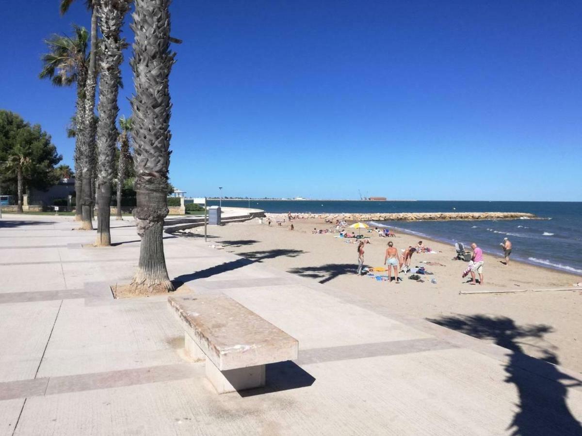 Atico Primer Linea De Mar Con Piscina En Ebrehogar Sant Carles De La Rapita Ngoại thất bức ảnh